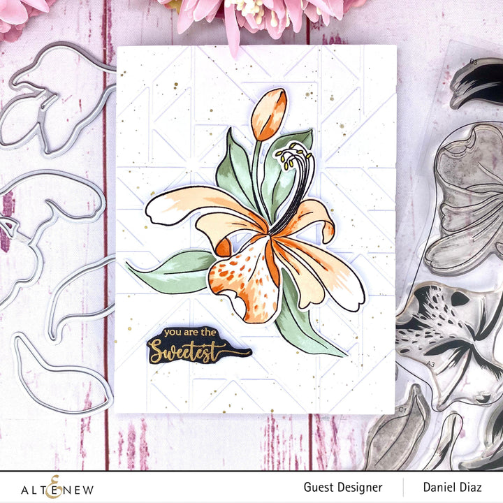 Build-A-Flower Set Build-A-Flower: Honeysuckle Layering Stamp & Die Set