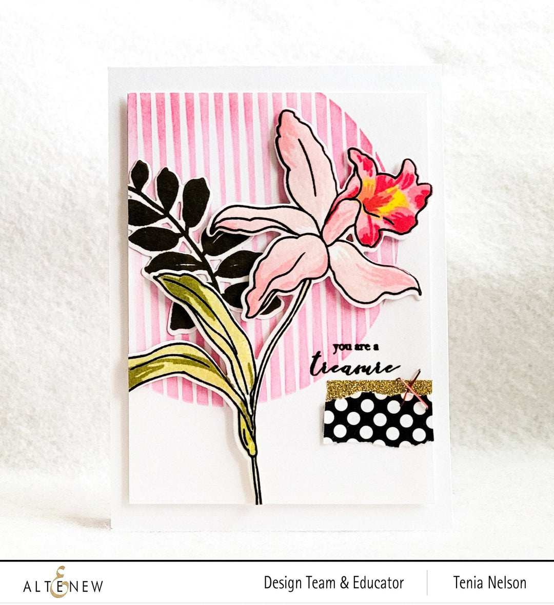 Build-A-Flower Set Build-A-Flower: Laelia Layering Stamp & Die Set