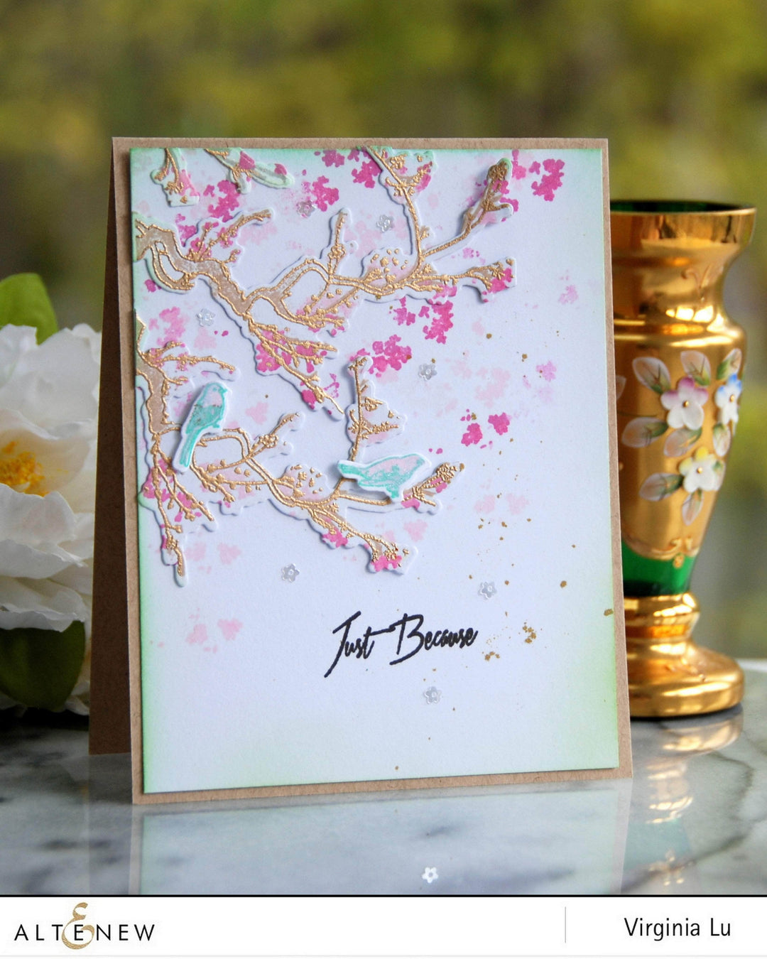 Embossing Powder Antique Gold Crisp Embossing Powder