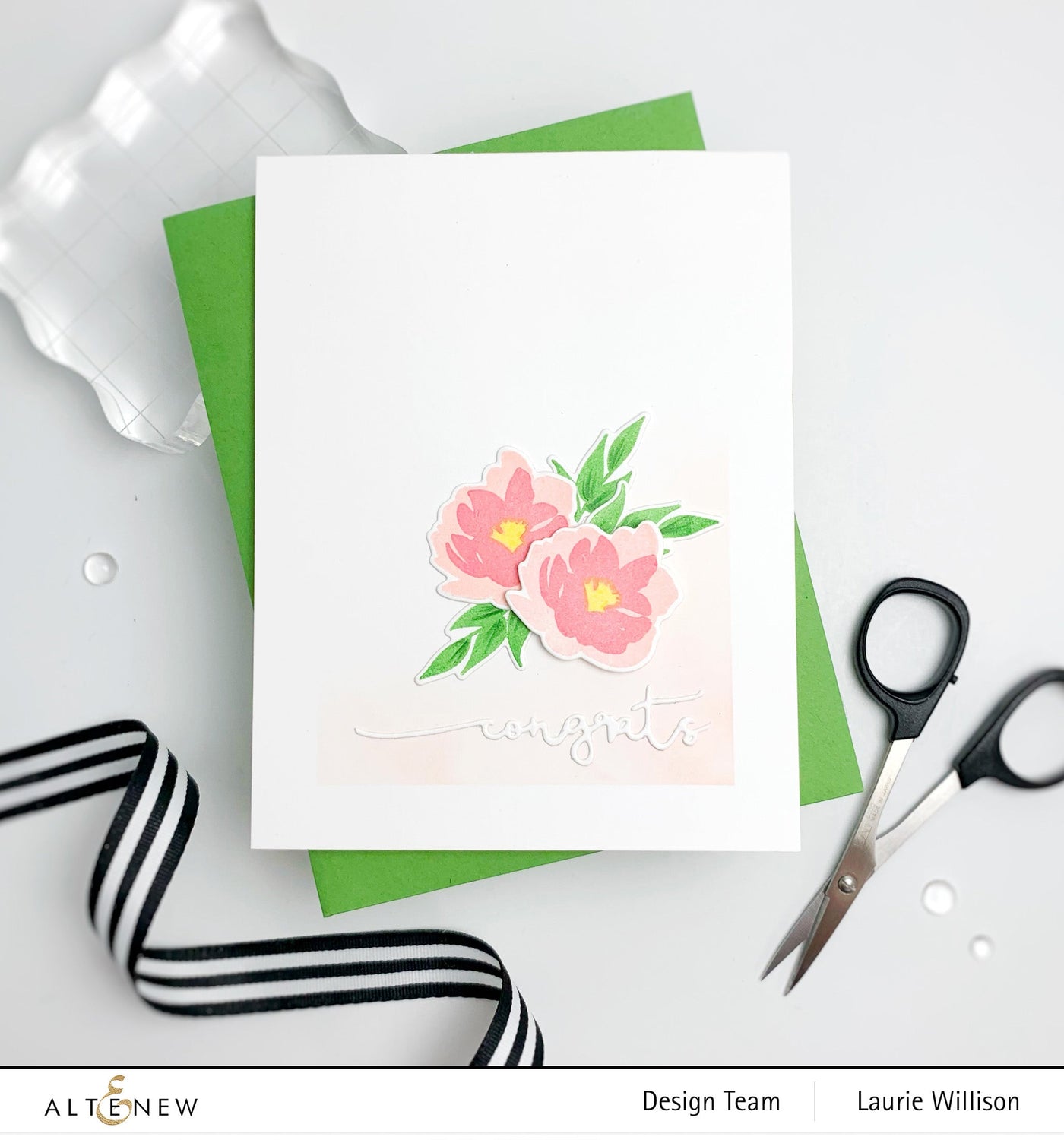 Mini Delight Mini Delight: Smile Blooms Stamp & Die Set