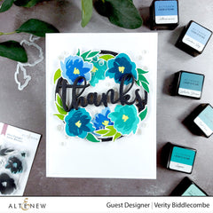 Mini Delight Mini Delight: Smile Blooms Stamp & Die Set