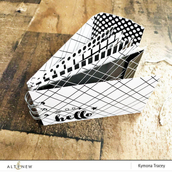 Pattern Paper Essential Black & White 6x6 Paper Pack