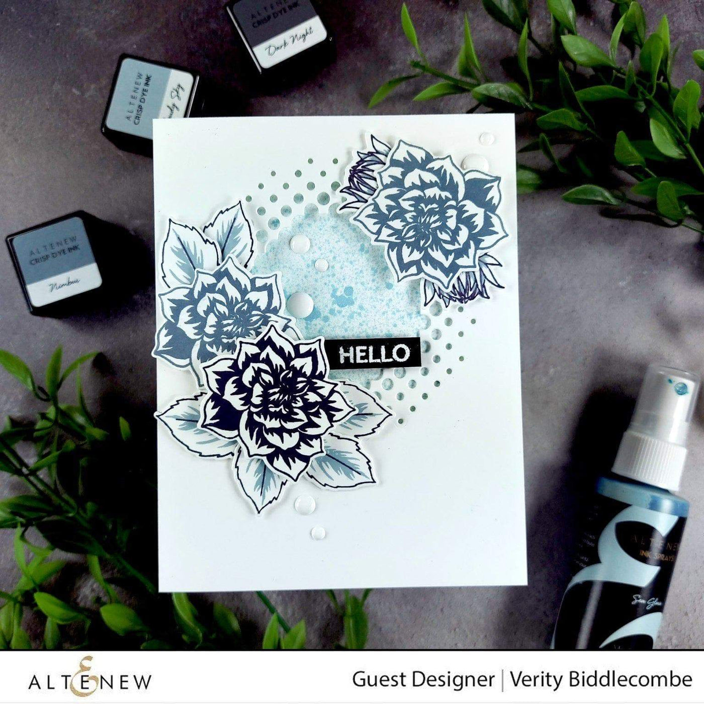 Stamp & Die Bundle Fan Favorites: Dahlia Blossoms Complete Stamp & Die Bundle