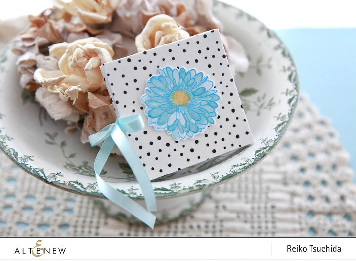Stamp & Die Bundle Mini Gerbera