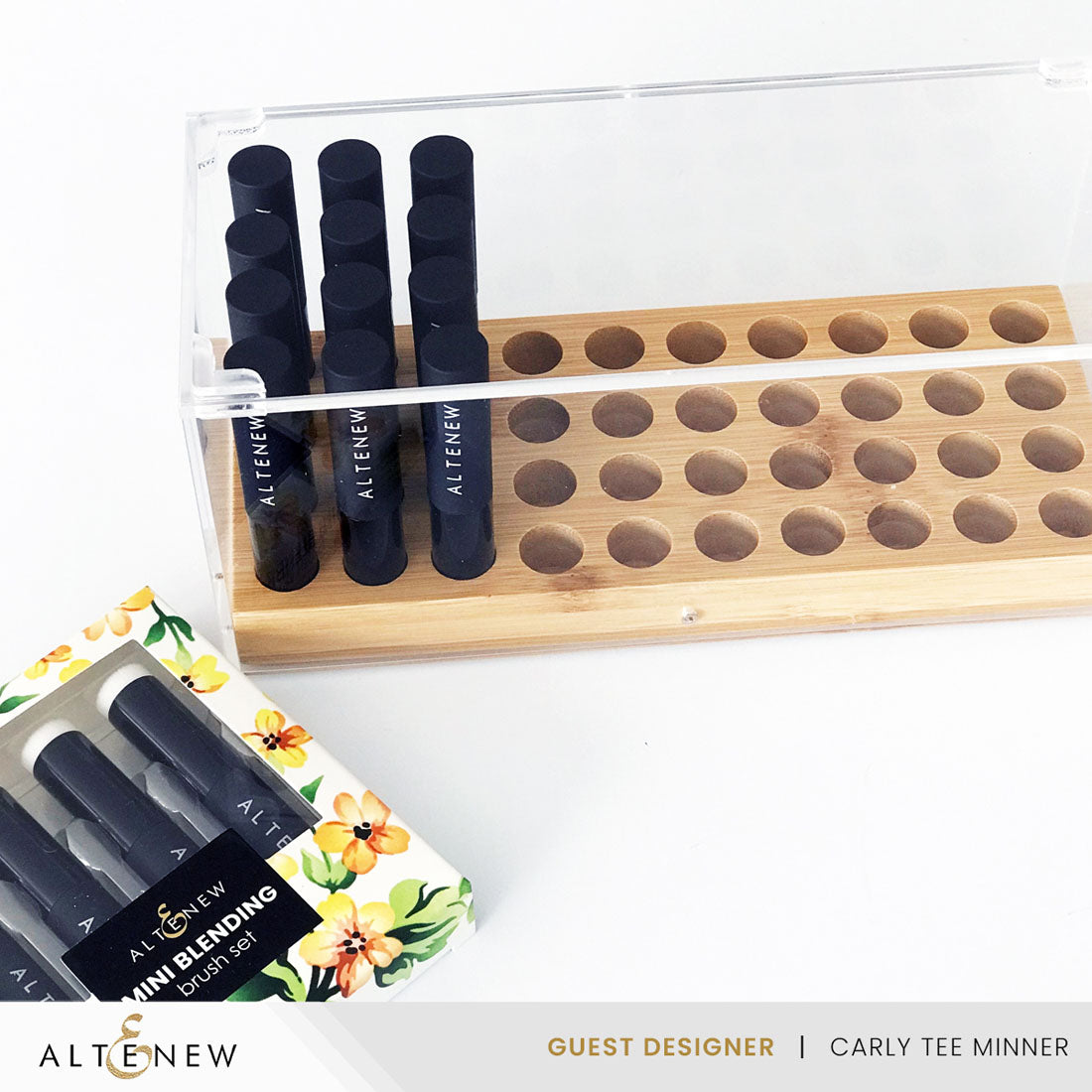 Tools Bundle Crafter’s Showcase: 40 Mini Blending Brushes & Storage Bundle